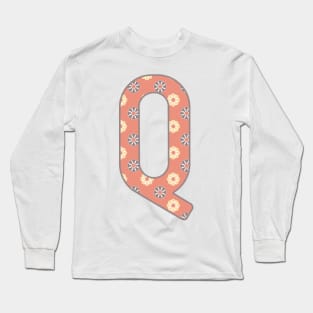 MONOGRAM LETTER Q PINK FLORAL TYPOGRAPHY DESIGN Long Sleeve T-Shirt